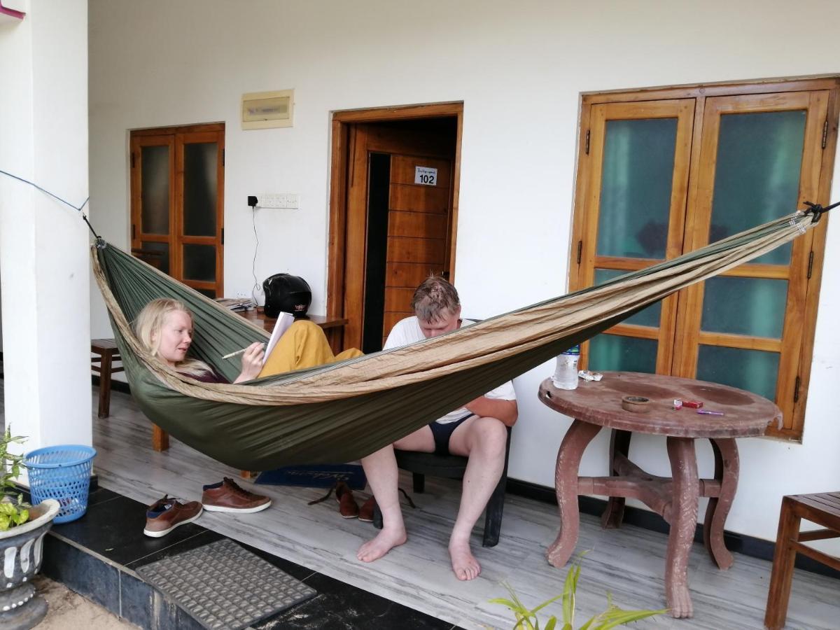 Beach Life Uppuveli Trincomalee Dış mekan fotoğraf